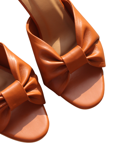Bow Heels