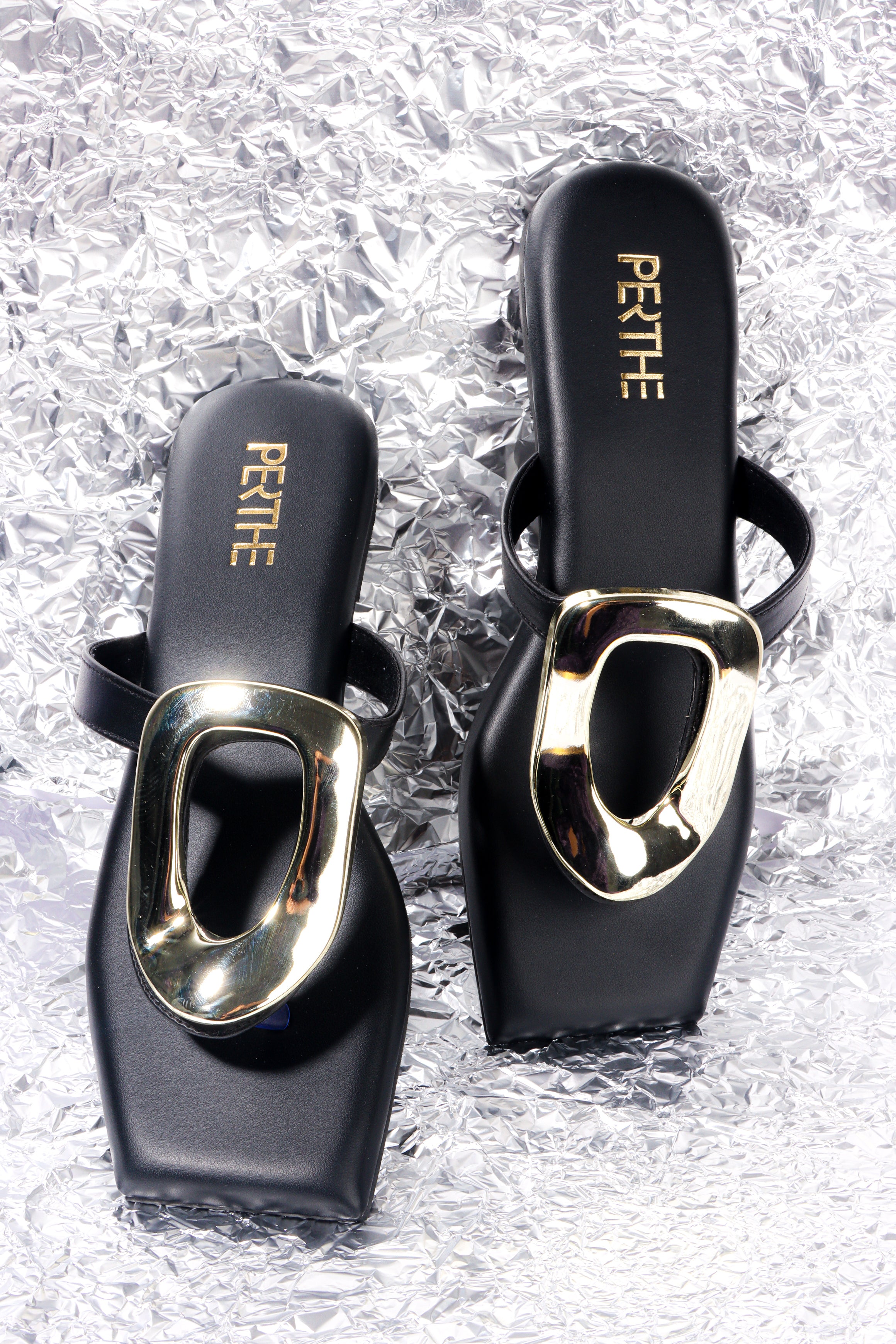 Gilt Arc